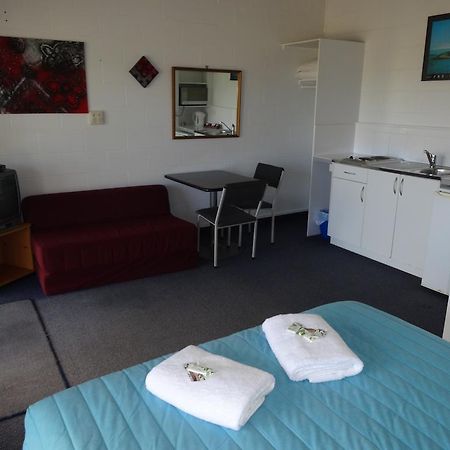 Ninety Mile Beach Holiday Park Waipapakauri Pokój zdjęcie