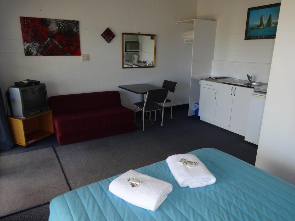 Ninety Mile Beach Holiday Park Waipapakauri Pokój zdjęcie