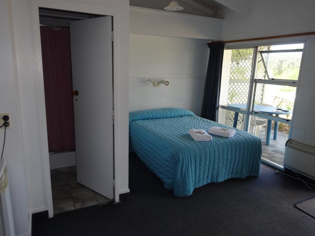 Ninety Mile Beach Holiday Park Waipapakauri Pokój zdjęcie