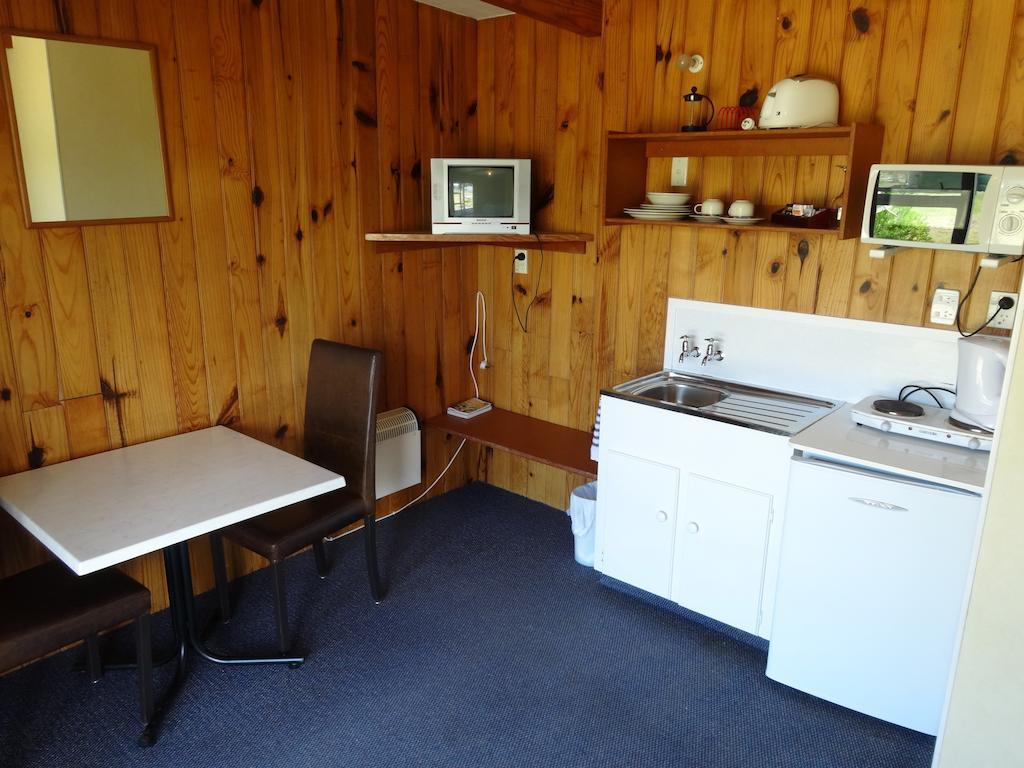 Ninety Mile Beach Holiday Park Waipapakauri Pokój zdjęcie