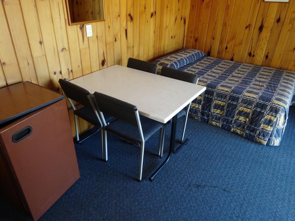 Ninety Mile Beach Holiday Park Waipapakauri Pokój zdjęcie